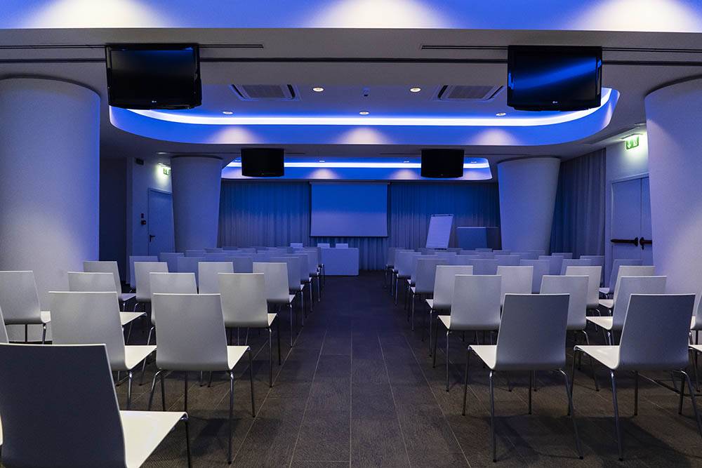 apoint-sala-conferenza1-gallery1
