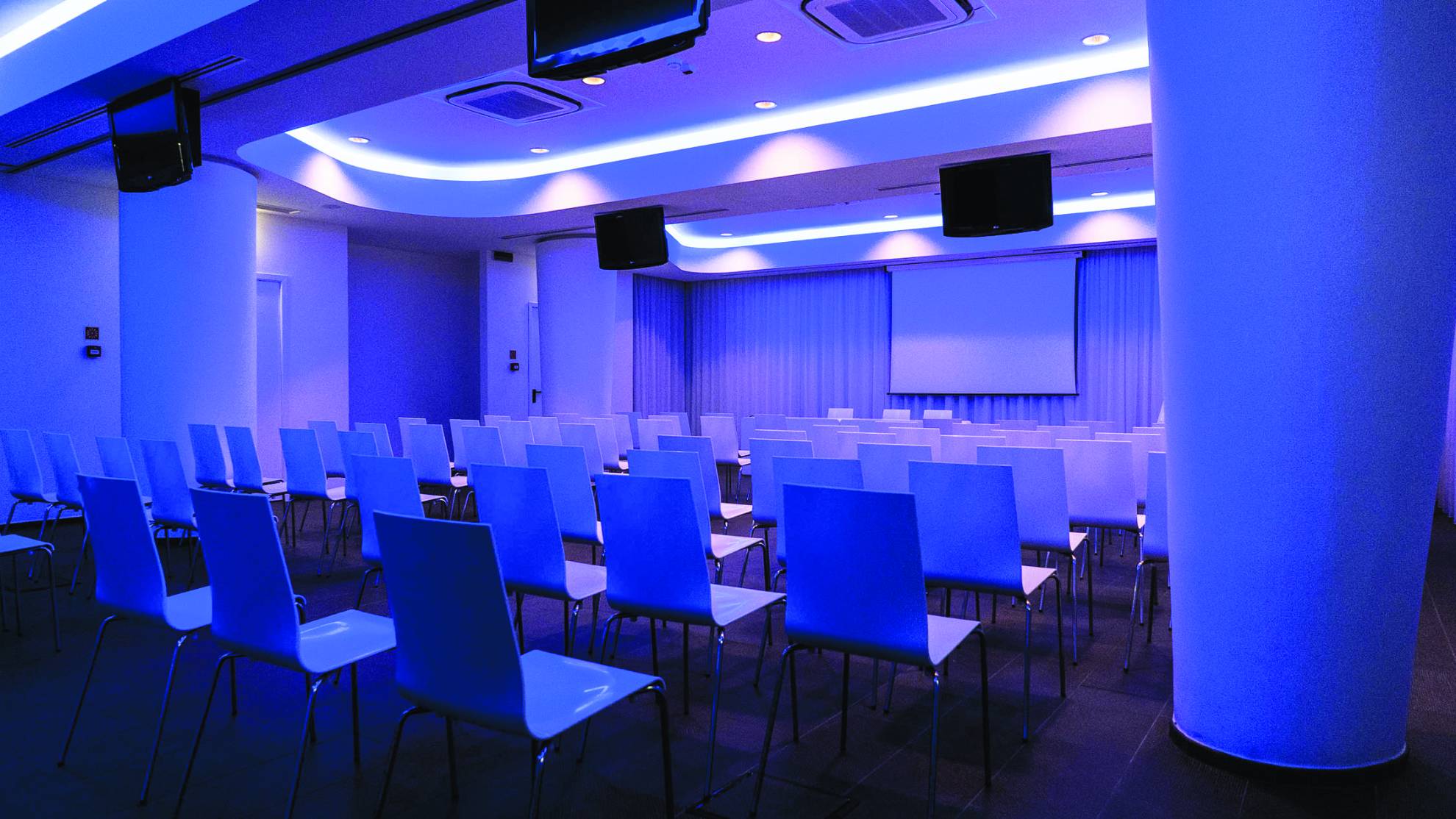 1-upwind-intro-slideshow