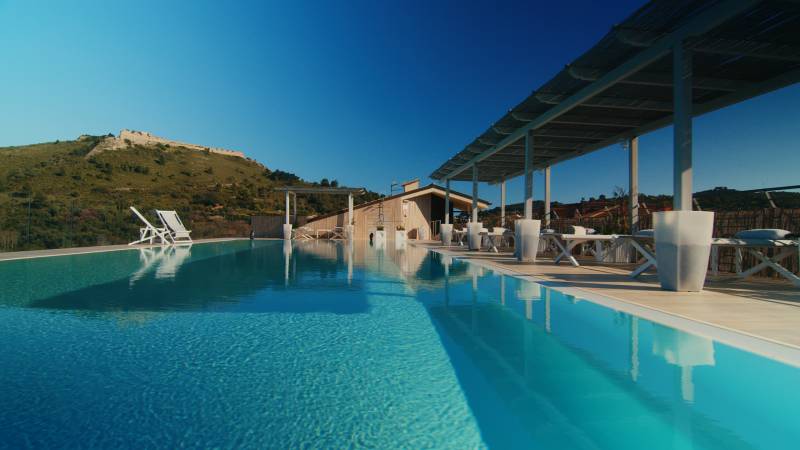 Horiz00090120--A-Point-Argentario-Porto-Ercole